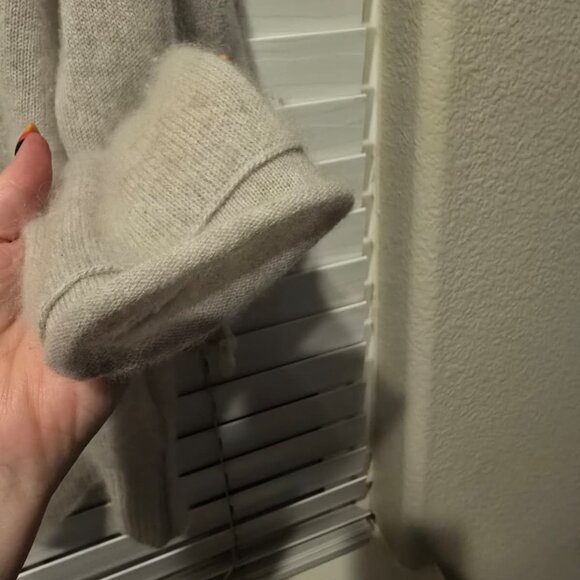 James Perse Cashmere-Blend Sweater – Size 0 (XS/S) - Picture 3 of 6